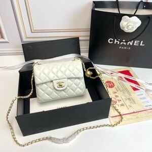 <AUTHENTIC>CHANEL bag